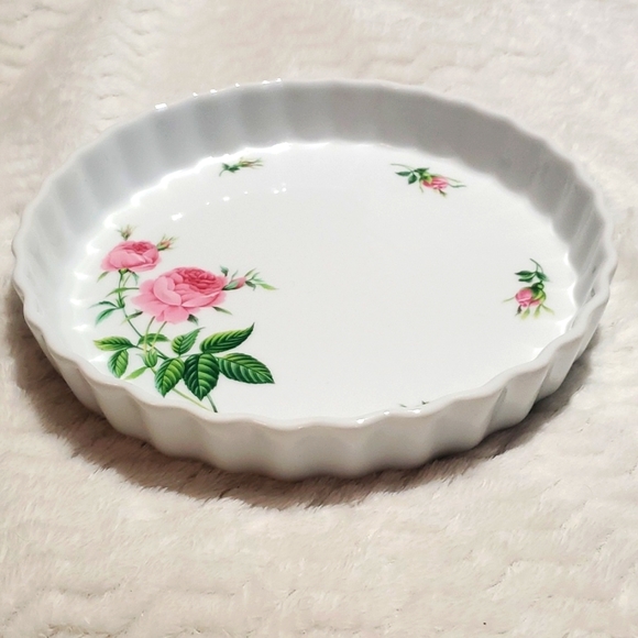 9" Christine Holm Quiche Dish - Picture 4 of 4
